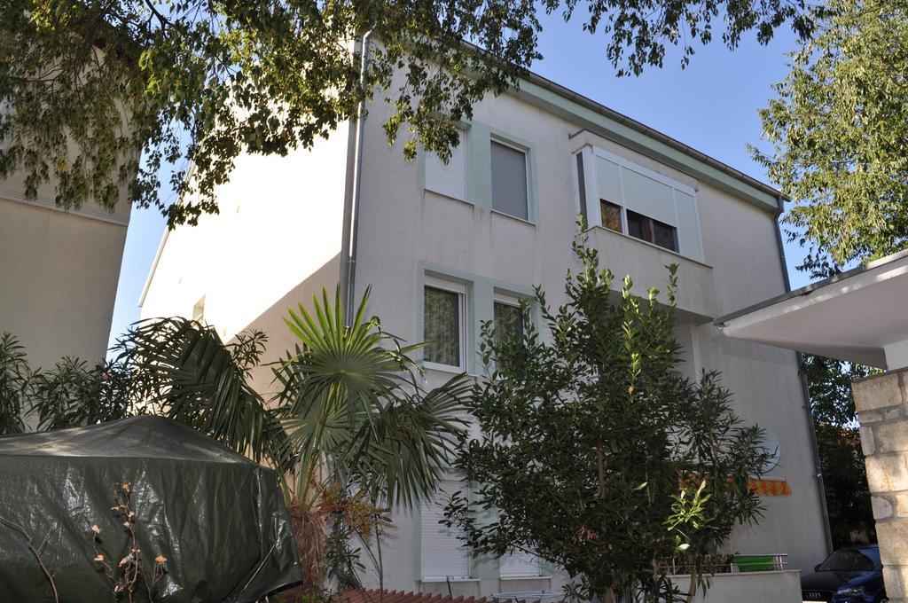 ביוגראד נה מורו Apartment Adriana מראה חיצוני תמונה